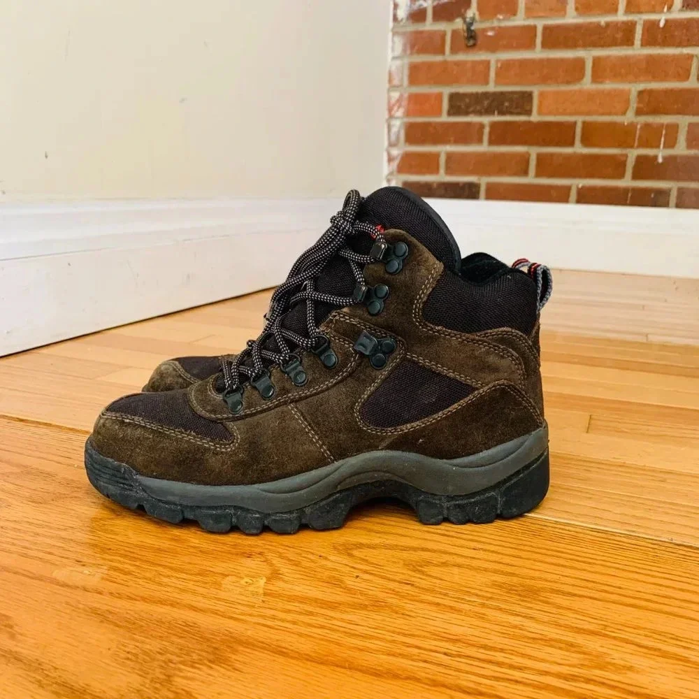 EMS Men's Trail Hiking Boots GORE-TEX Size 8 Waterproof Dry Hiker